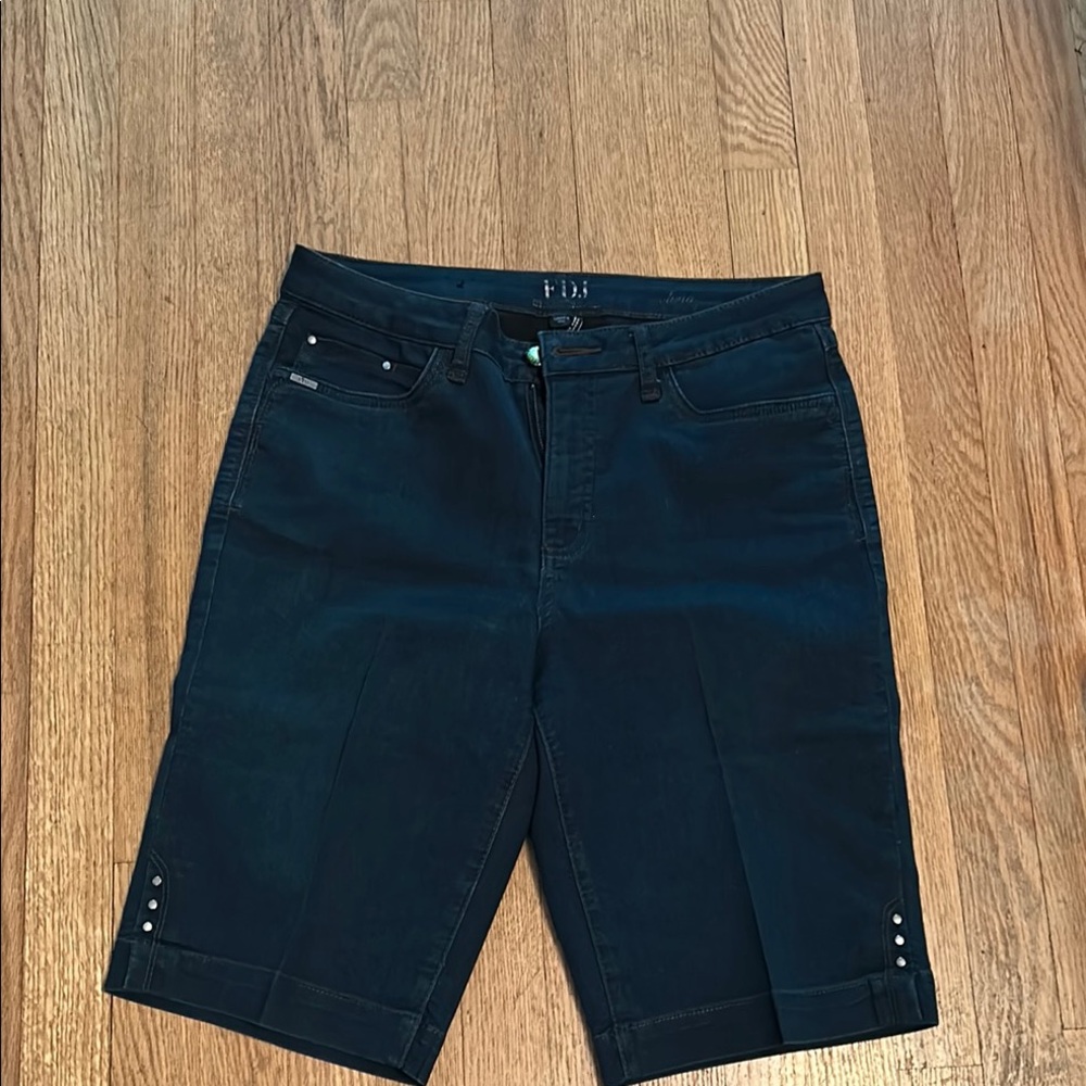 French Dressing Jeans Dark Blue Bermuda Shorts Sleek Design